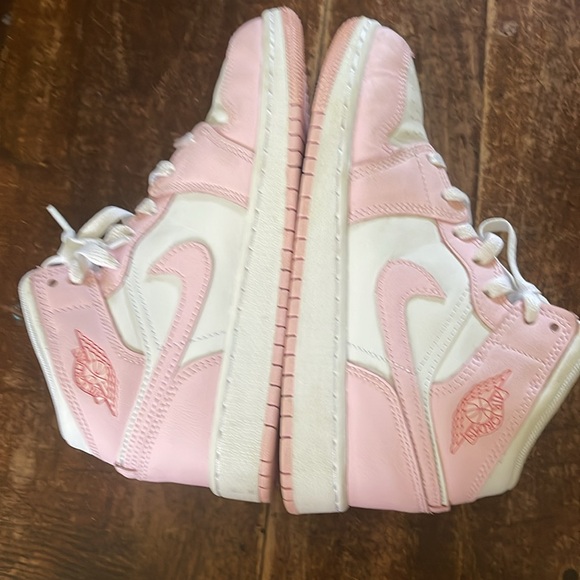 Nike Air Jordan Kids High-Top size 4Y - Picture 5 of 10